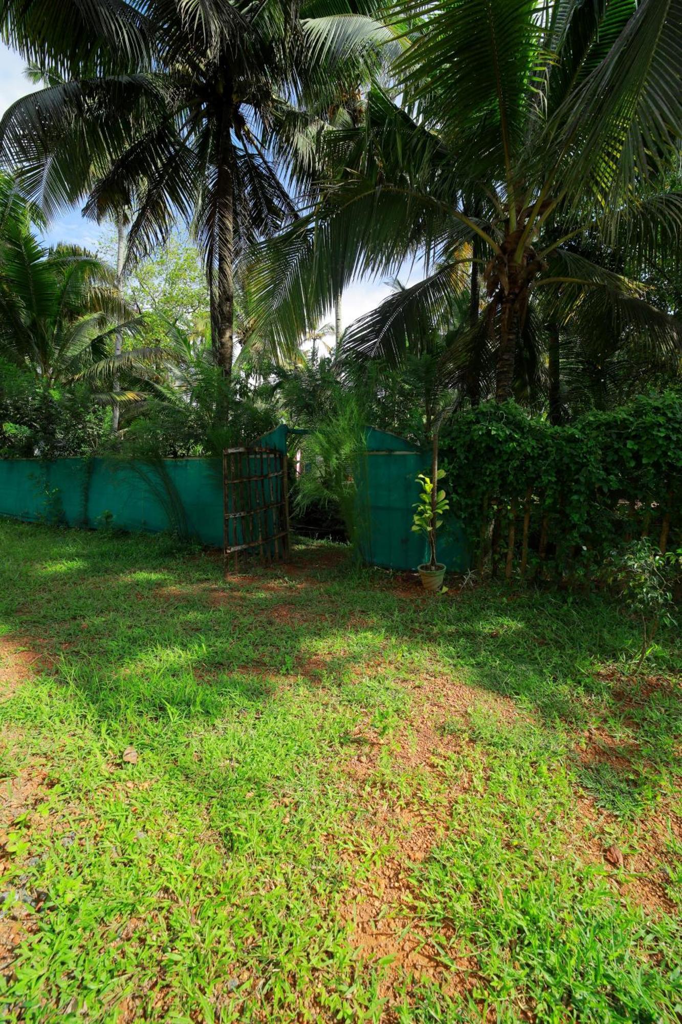 Prakruthi Residency Munroeisland Apartment Mundrothuruth Bagian luar foto