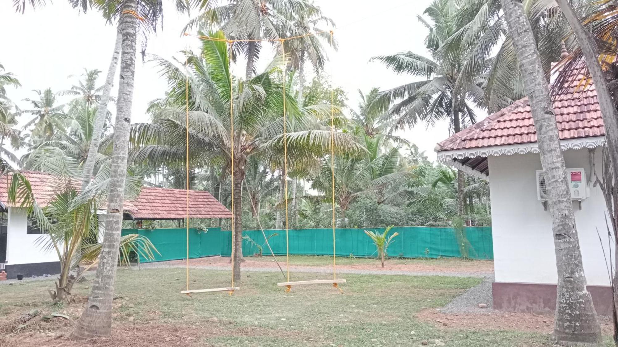 Prakruthi Residency Munroeisland Apartment Mundrothuruth Bagian luar foto